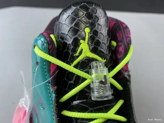 Kick Theory 836405-305 Doernbecher Jordan 13 Retro Air 0608